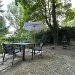 Schoenes 4-zimmer Appartment, Wlan, Kueche, Bad アパート イルメナウ