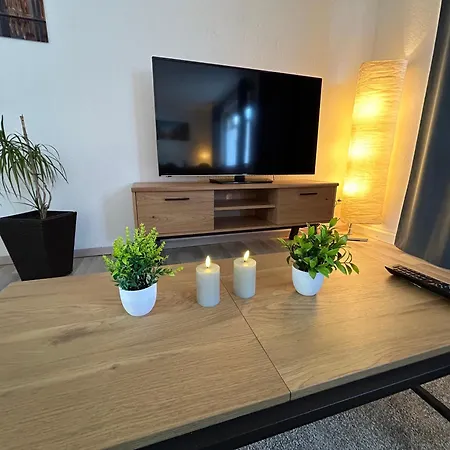 Schoenes 4-Zimmer Appartment, Wlan, Kueche, Bad Appartement