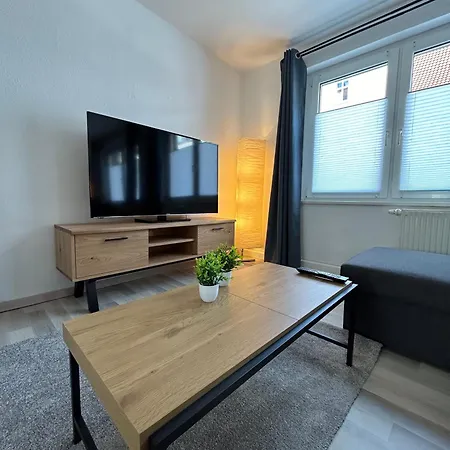 公寓 Schoenes 4-zimmer Appartment, Wlan, Kueche, Bad 伊尔梅瑙