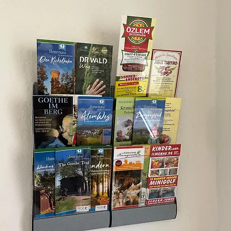 Schoenes 4-Zimmer Appartment, Wlan, Kueche, Bad *