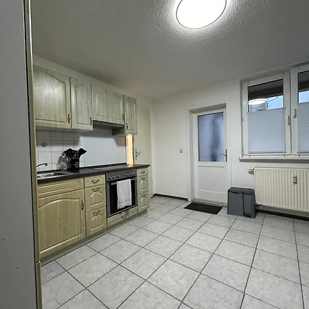 Apartman Schoenes 4-zimmer Appartment, Wlan, Kueche, Bad Ilmenau
