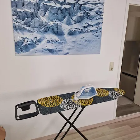 Schoenes 4-zimmer Appartment, Wlan, Kueche, Bad 公寓 *