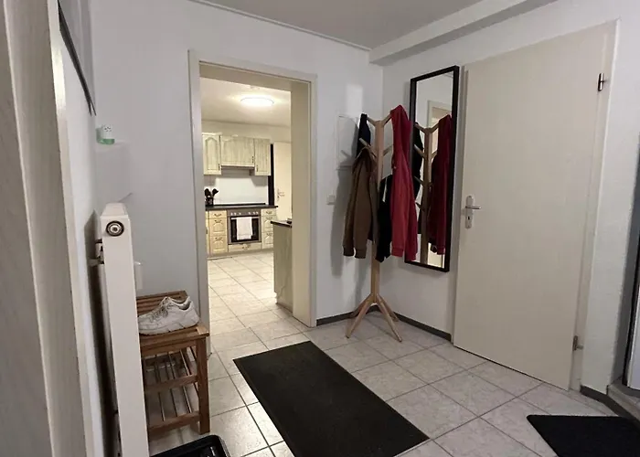 Appartement Schoenes 4-Zimmer Appartment, Wlan, Kueche, Bad *